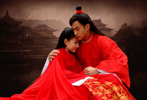 Imagen en una versión de telenovela de Liang Shanbo y Zhu Yingtai. Tomada de CRI online Imagen en una versión de telenovela de Liang Shanbo y Zhu Yingtai. Tomada de CRI online